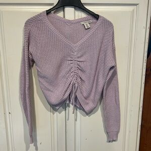 Beautiful lilac Sincerely Jules sweater size small
